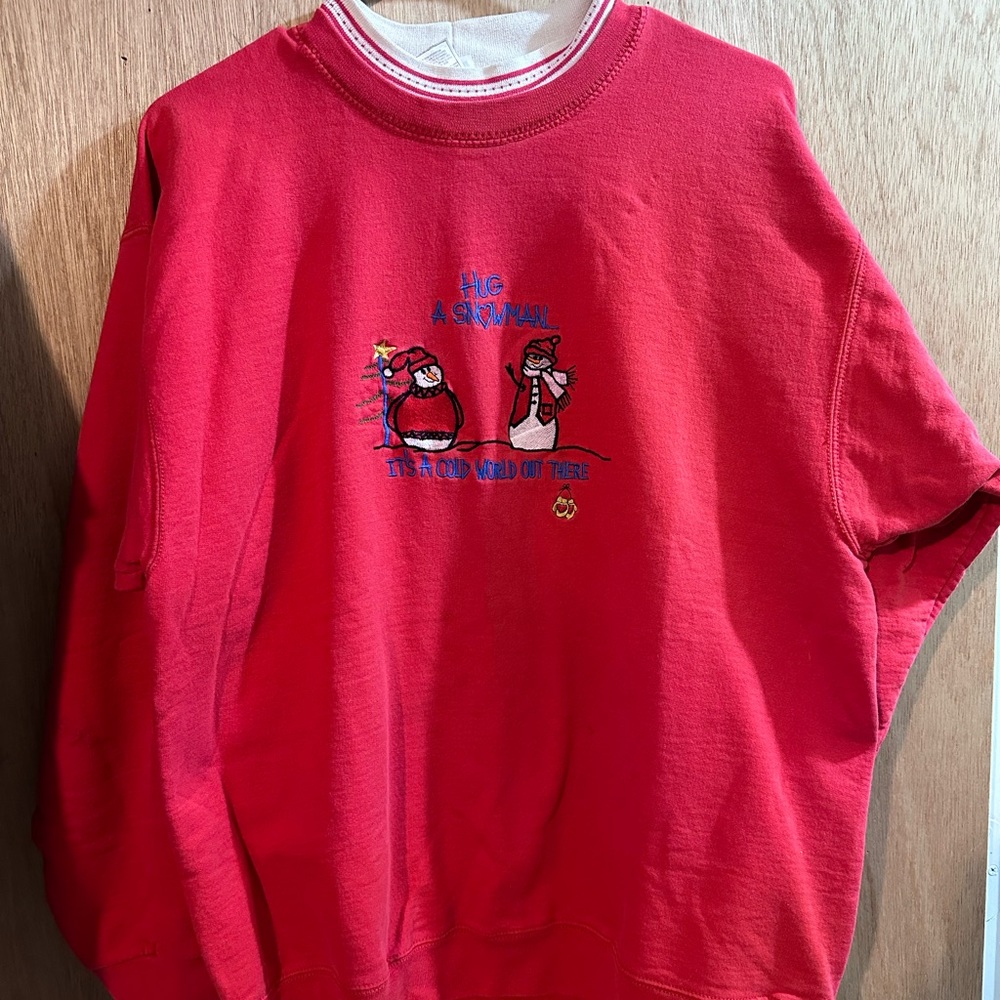Vintage Hug A Snowman Christmas Holiday Crewneck In Red Size Large